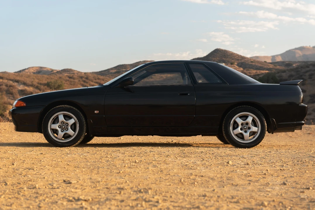 1993 Nissan R32 Skyline 8th Gen - Image 13 of 31