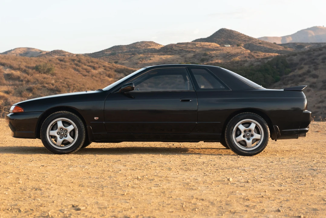 1993 Nissan R32 Skyline 8th Gen - Image 11 of 31