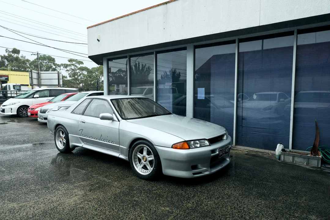 1992 Nissan R32 Skyline GT-R 8th Gen - Image 13 of 31