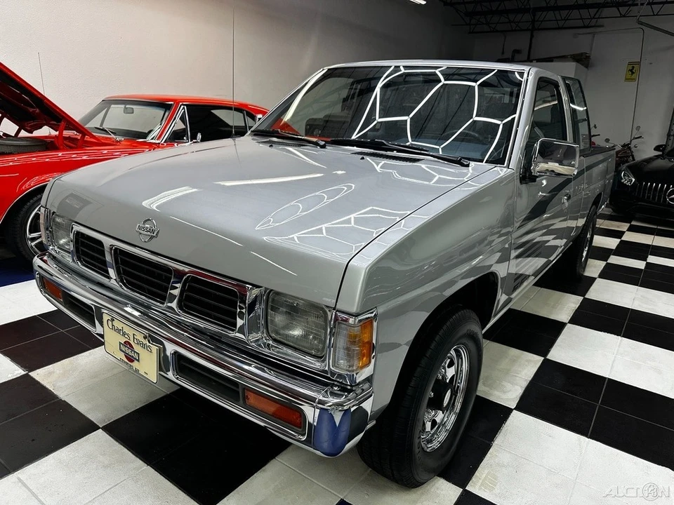 1993 Nissan Frontier - Image 7 of 21