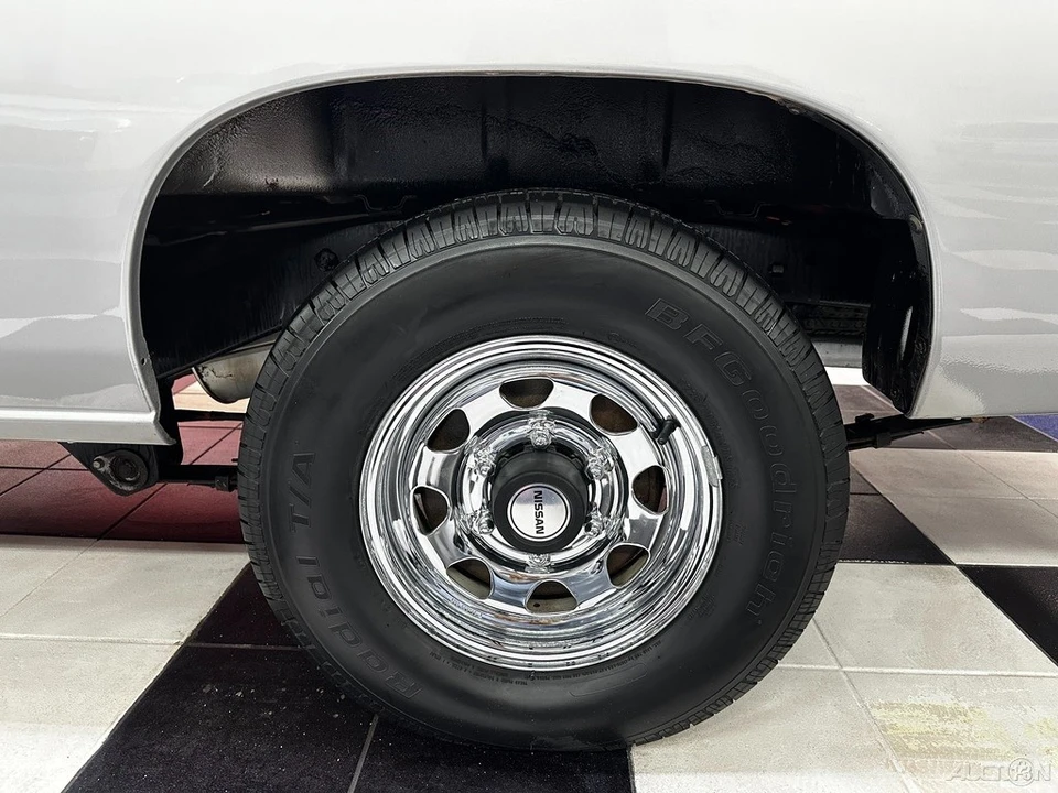 1993 Nissan Frontier - Image 18 of 21