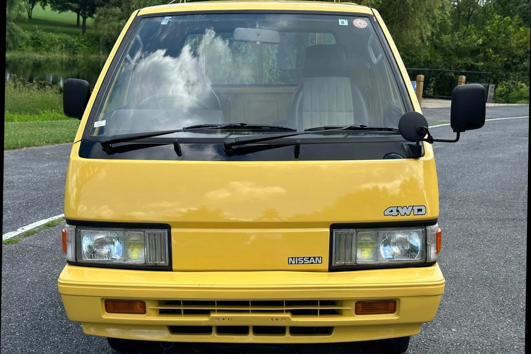 1993 Nissan Vanette 2nd Gen - Image 2 of 31