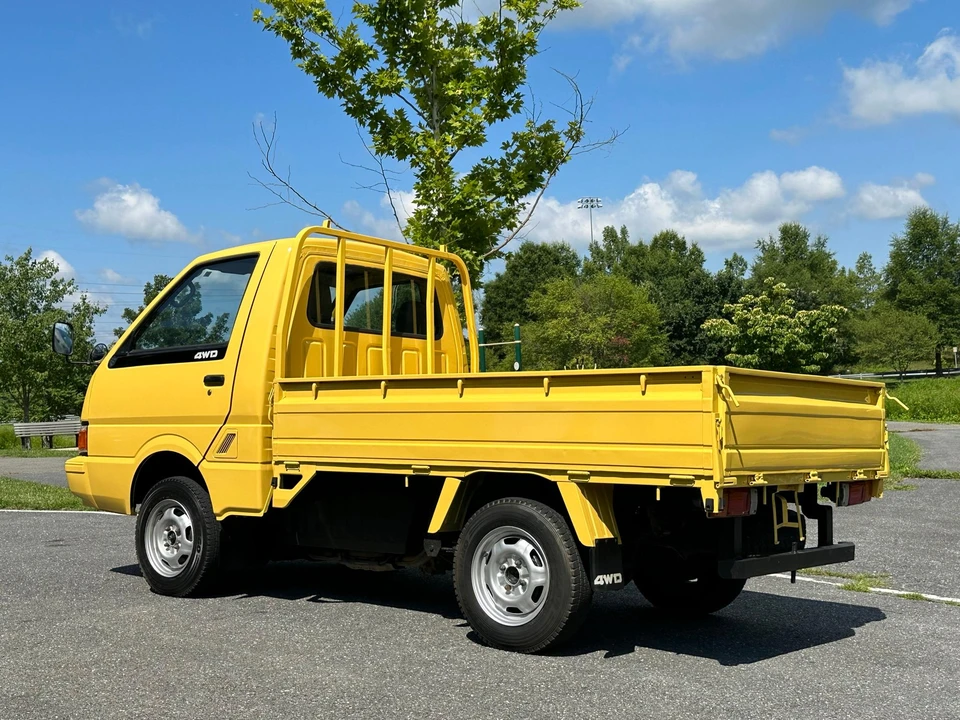 1993 Nissan Vanette 2nd Gen - Image 30 of 31