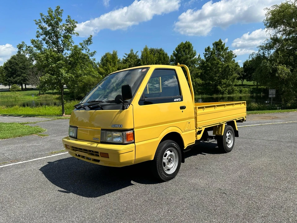 1993 Nissan Vanette 2nd Gen - Image 7 of 31