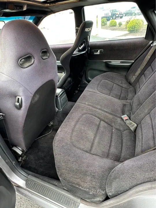 1993 Nissan Maxima 3rd Gen - Image 14 of 20