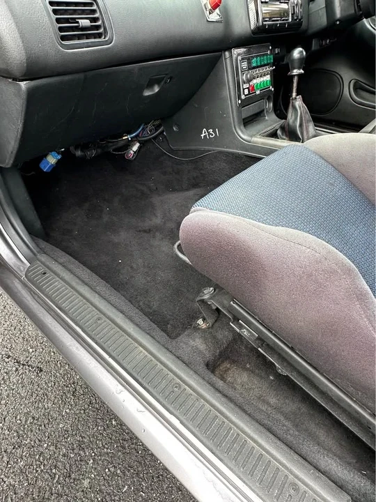 1993 Nissan Maxima 3rd Gen - Image 13 of 20