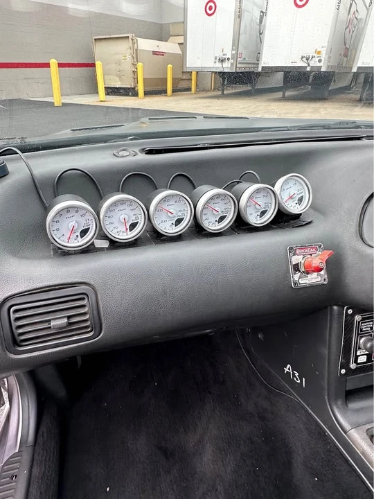1993 Nissan Cedric - Image 12 of 20