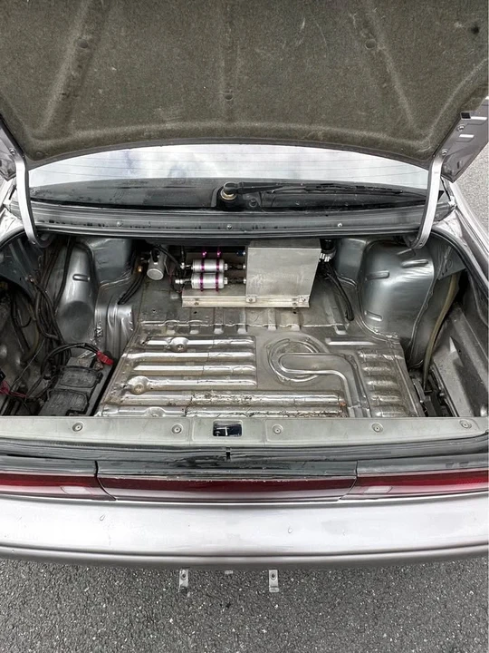 1993 Nissan Maxima 3rd Gen - Image 15 of 20