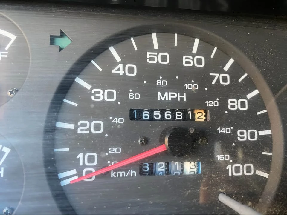 1993 Nissan Frontier - Image 6 of 6
