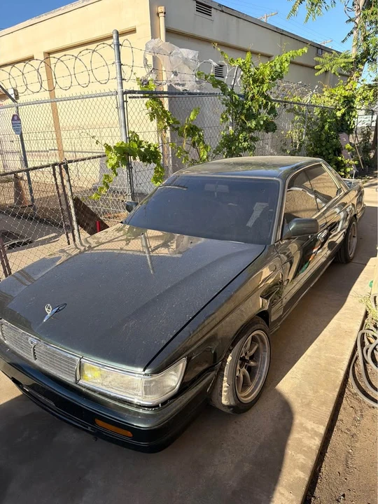 1993 Nissan Laurel - Image 4 of 9