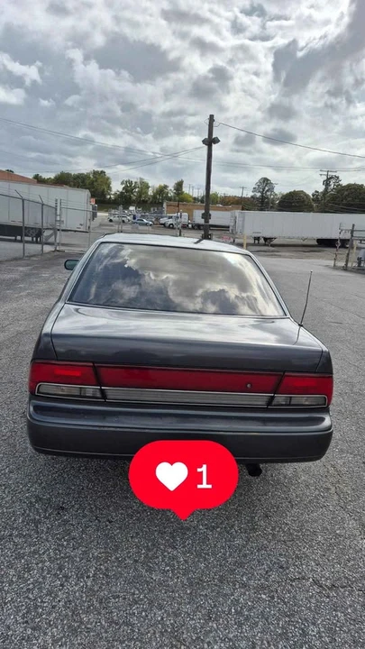 1993 Nissan Maxima 3rd Gen - Image 4 of 4