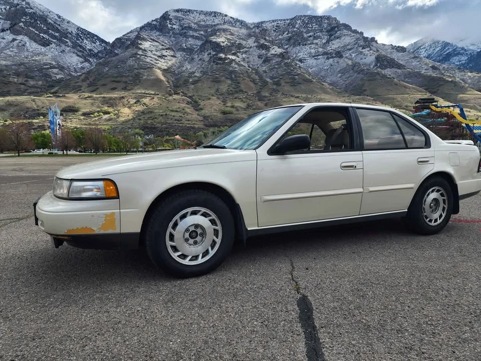 1993 Nissan Maxima 3rd Gen - Image 2 of 20