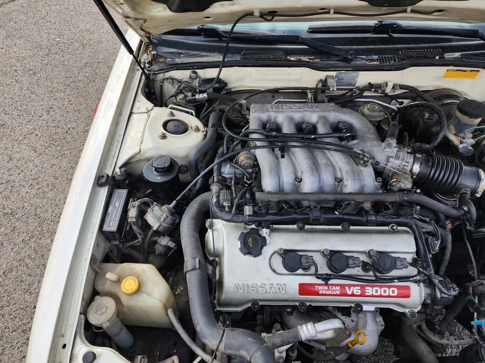 1993 Nissan Maxima 3rd Gen - Image 12 of 20