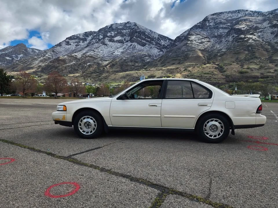 1993 Nissan Maxima 3rd Gen - Image 3 of 20