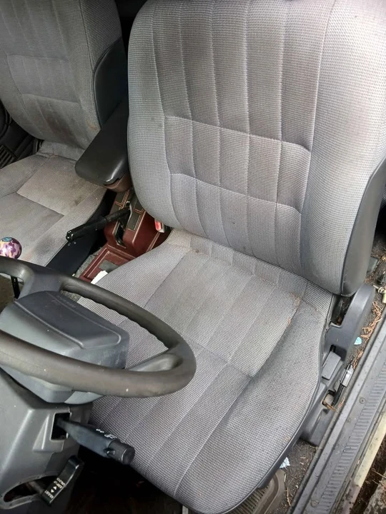 1993 Nissan Pathfinder 1st Gen - Image 6 of 7