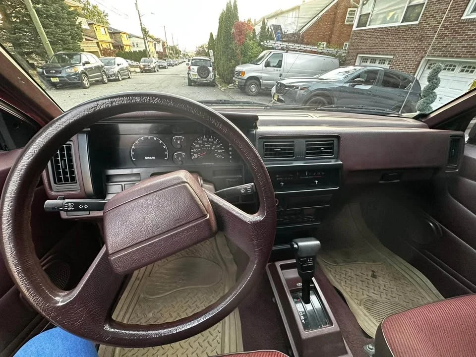 1993 Nissan Frontier - Image 7 of 7