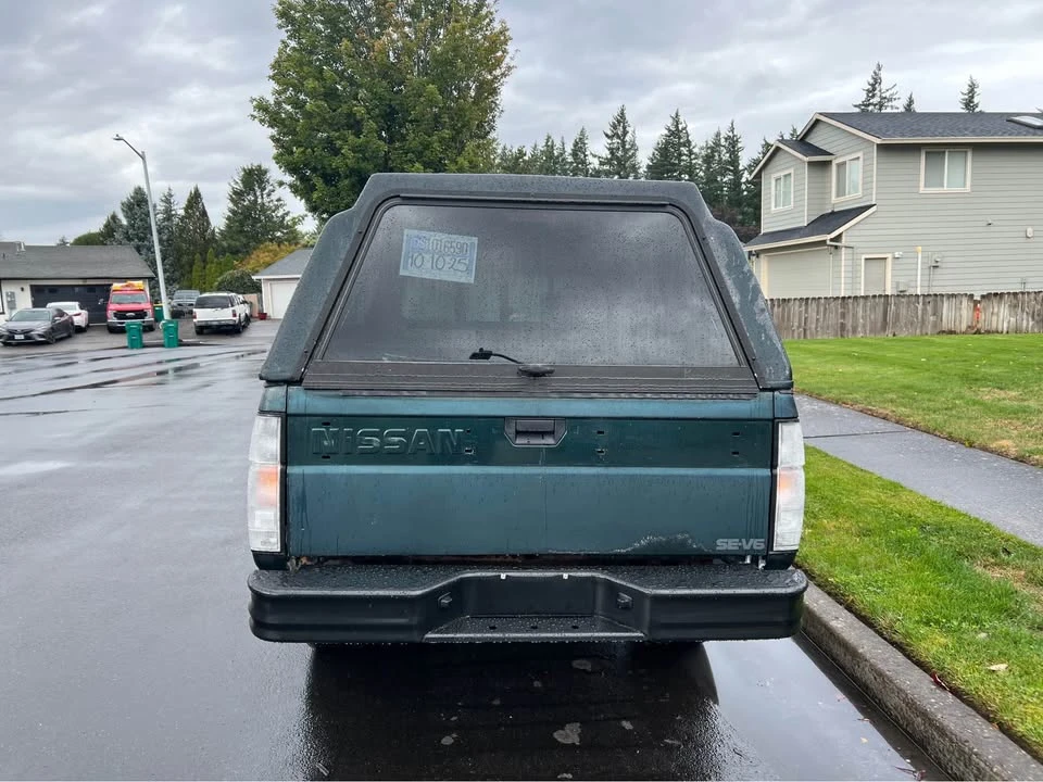 1993 Nissan Frontier - Image 7 of 12