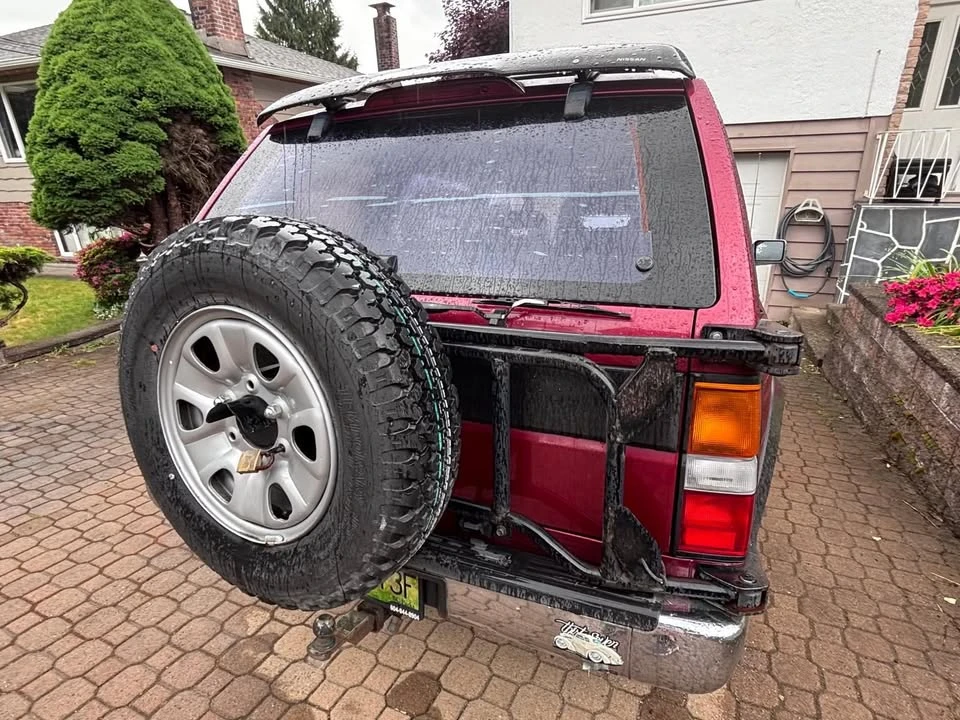 1993 Nissan Pathfinder 1st Gen - Image 15 of 16
