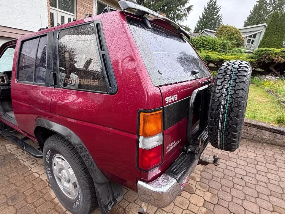 1993 Nissan Pathfinder 1st Gen - Image 5 of 16