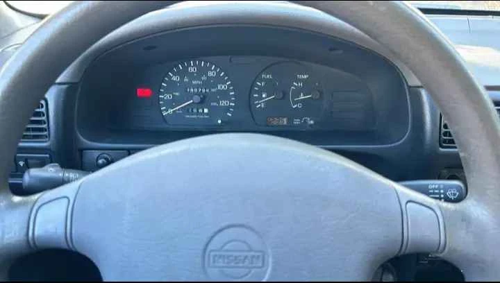 1993 Nissan Sentra 3rd Gen - Image 8 of 11