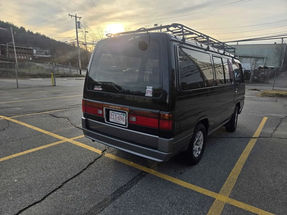 1993 Nissan Caravan 3rd Gen - Image 11 of 12