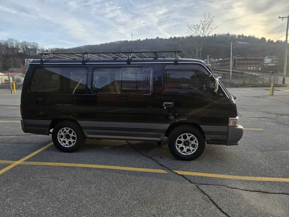 1993 Nissan Caravan 3rd Gen - Image 10 of 12
