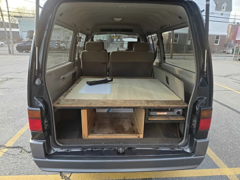 1993 Nissan Caravan 3rd Gen - Image 7 of 12