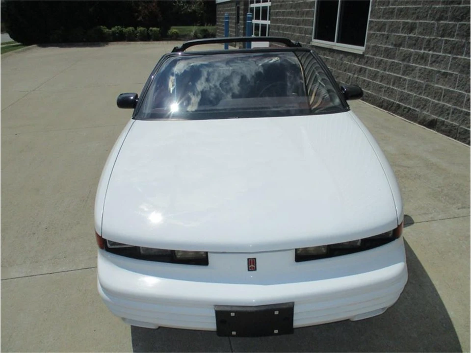 1993 Oldsmobile Cutlass Ciera - Image 8 of 31