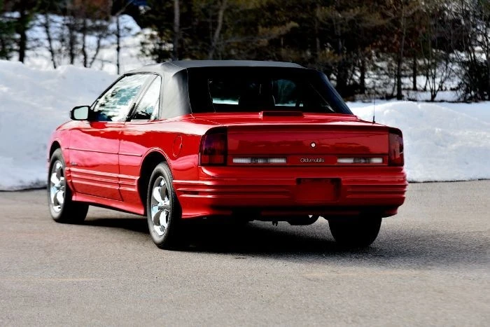 1993 Oldsmobile Cutlass Supreme - Image 16 of 21