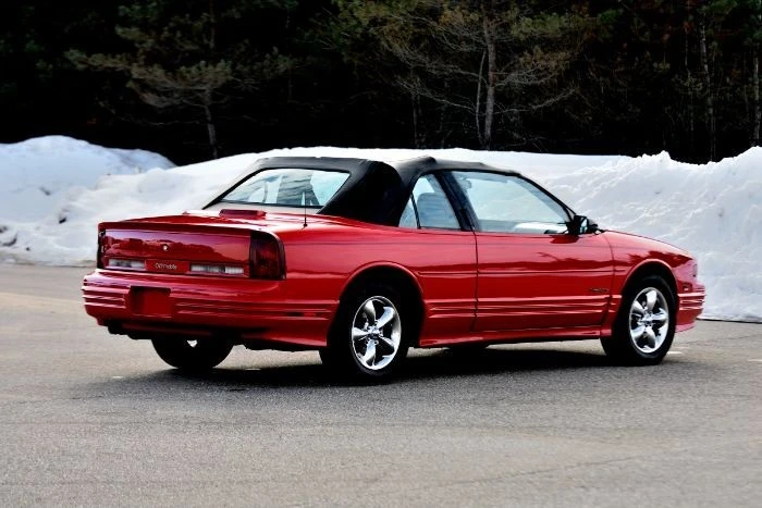 1993 Oldsmobile Cutlass Supreme - Image 13 of 21