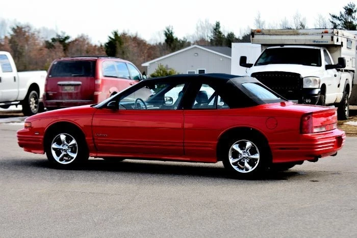 1993 Oldsmobile Cutlass Supreme - Image 18 of 21