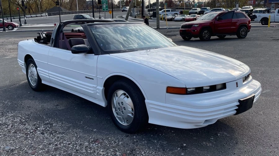 1993 Oldsmobile Cutlass Supreme - Image 7 of 15