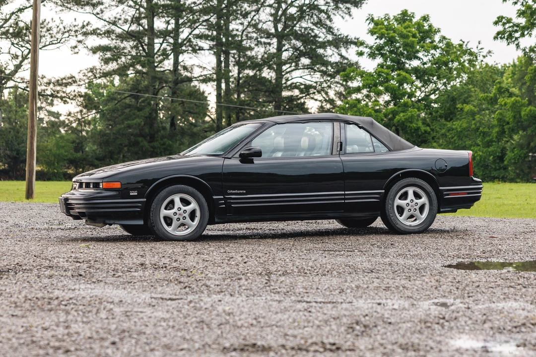 1993 Oldsmobile Cutlass Supreme - Image 29 of 31