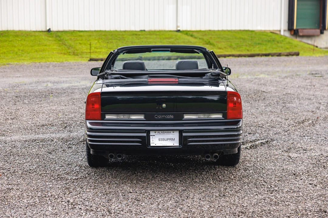 1993 Oldsmobile Cutlass Supreme - Image 11 of 31