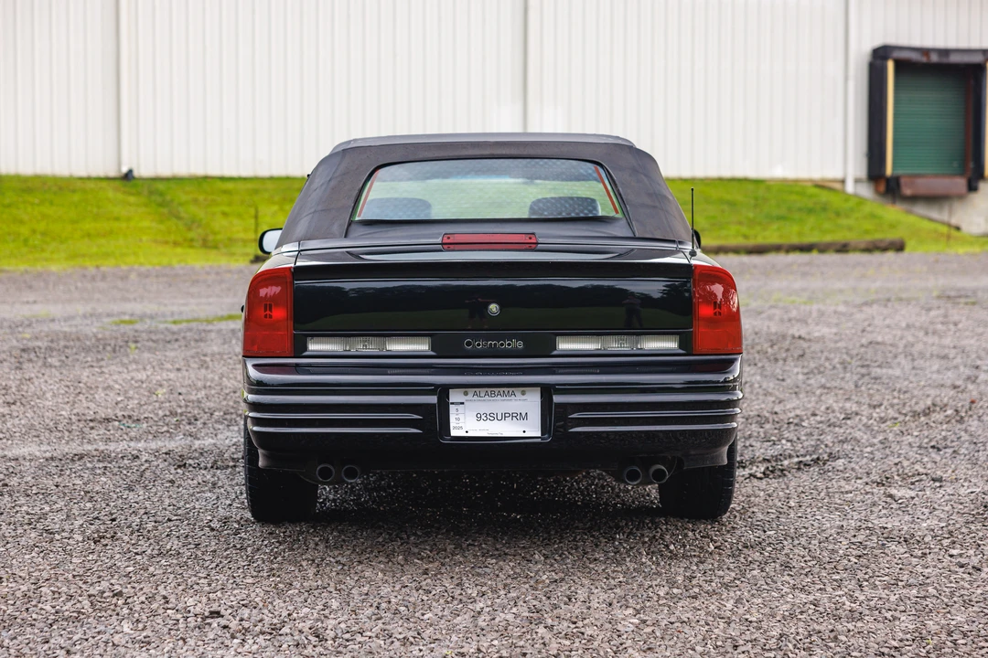 1993 Oldsmobile Cutlass Supreme - Image 25 of 31