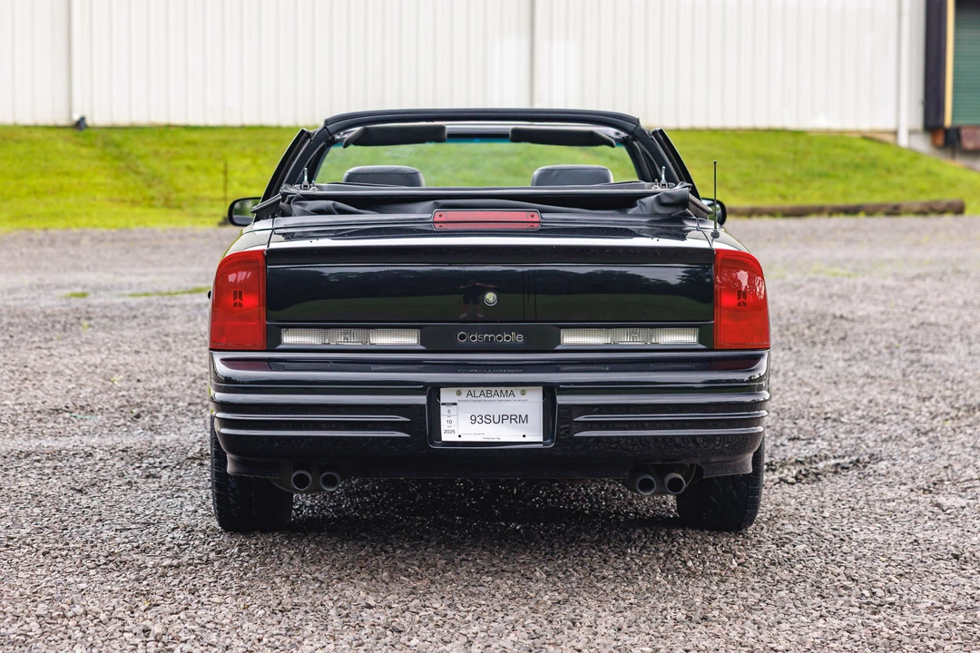 1993 Oldsmobile Cutlass Supreme - Image 10 of 31