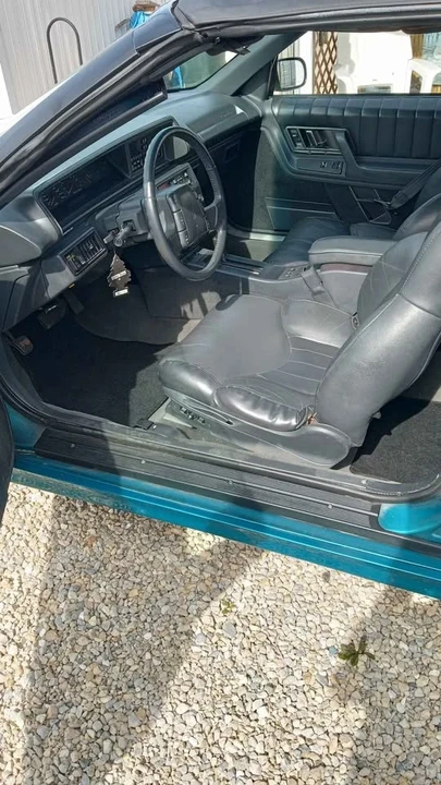1993 Oldsmobile Cutlass Supreme - Image 5 of 8