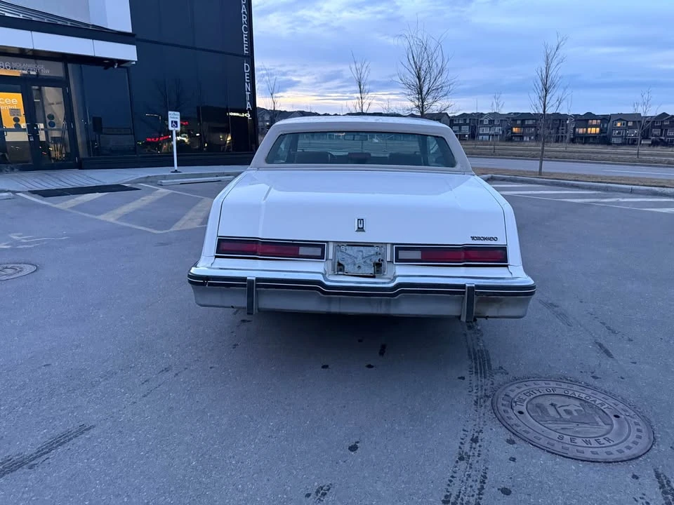 1993 Oldsmobile Toronado - Image 6 of 11