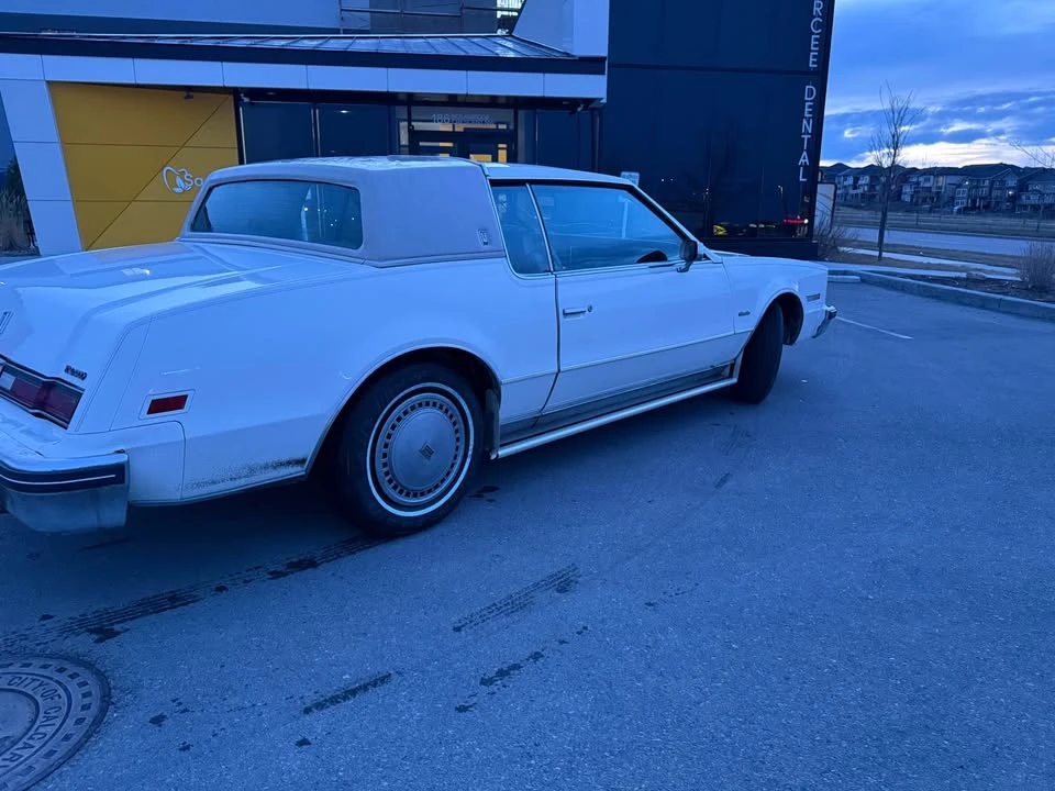 1993 Oldsmobile Toronado - Image 5 of 11