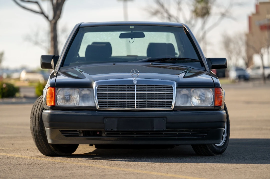 1993 Mercedes-Benz 190E - Image 6 of 21