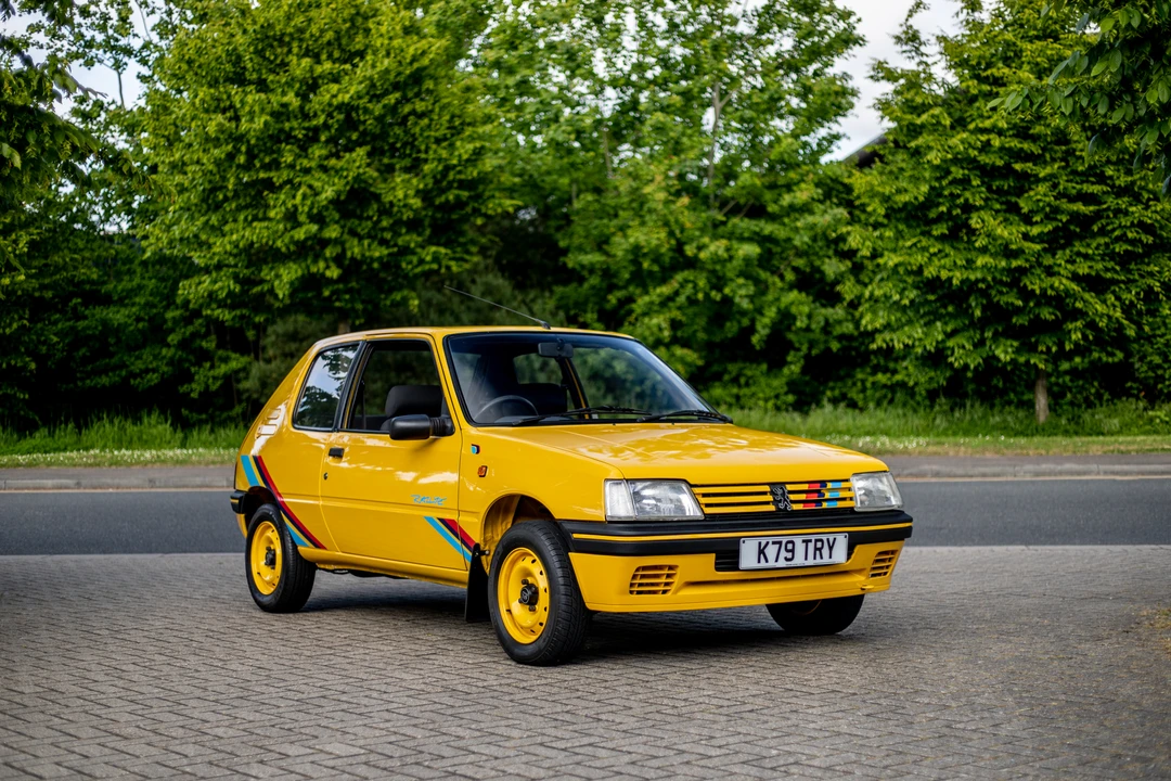 1993 Peugeot 205 - Image 11 of 31