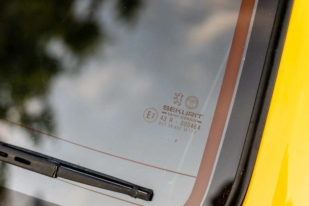 1993 Peugeot 205 - Image 31 of 31