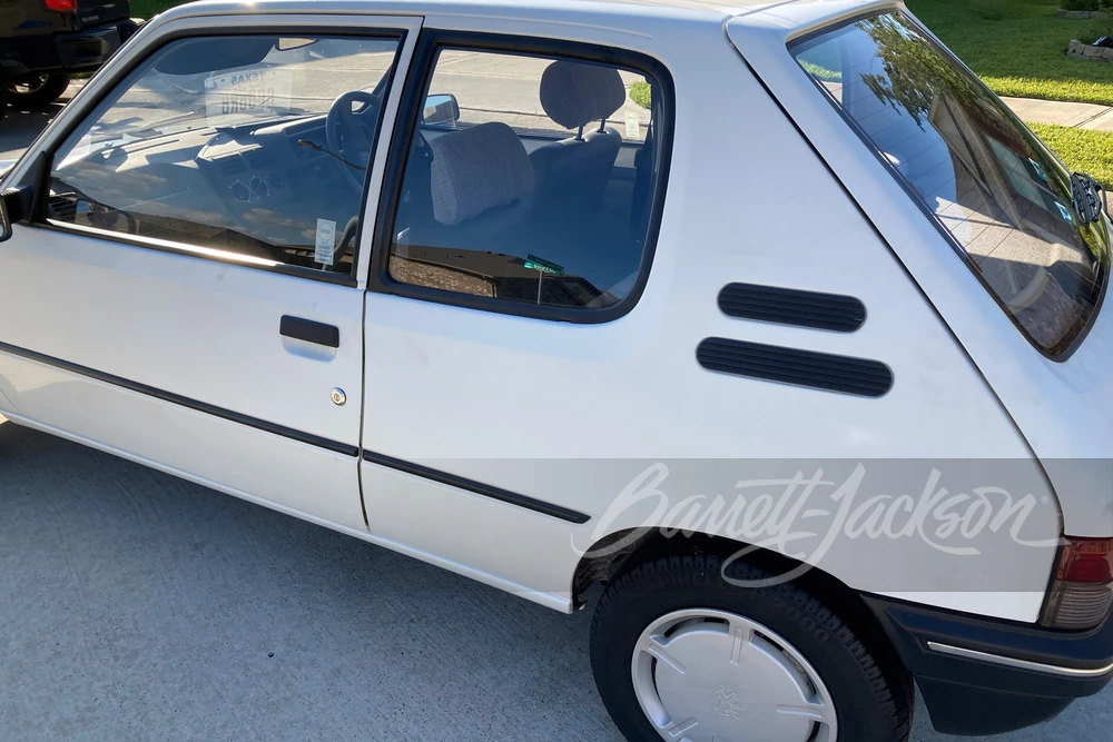 1993 Peugeot 205 - Image 11 of 13
