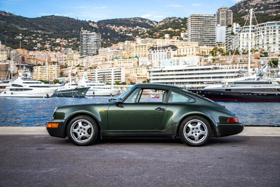 1993 Porsche 964 Carrera 4 - Image 6 of 31