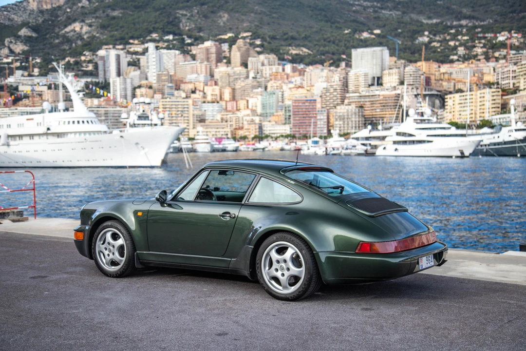 1993 Porsche 964 Carrera 4 - Image 7 of 31