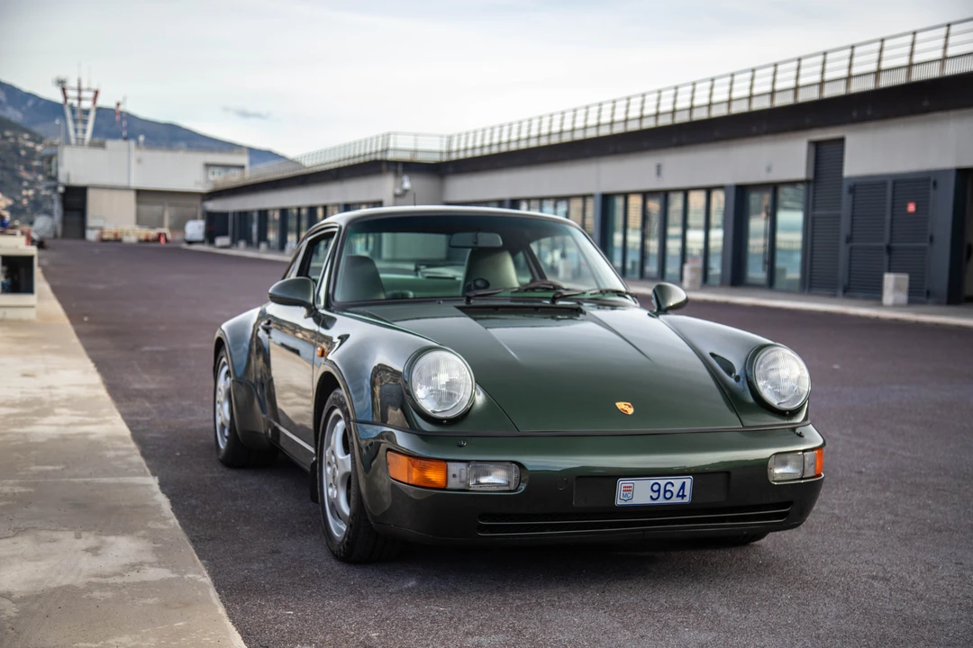 1993 Porsche 964 Carrera 4 - Image 12 of 31