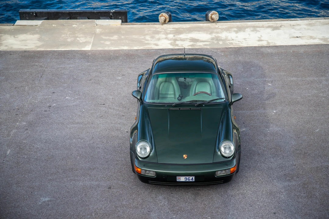 1993 Porsche 964 Carrera 4 - Image 24 of 31
