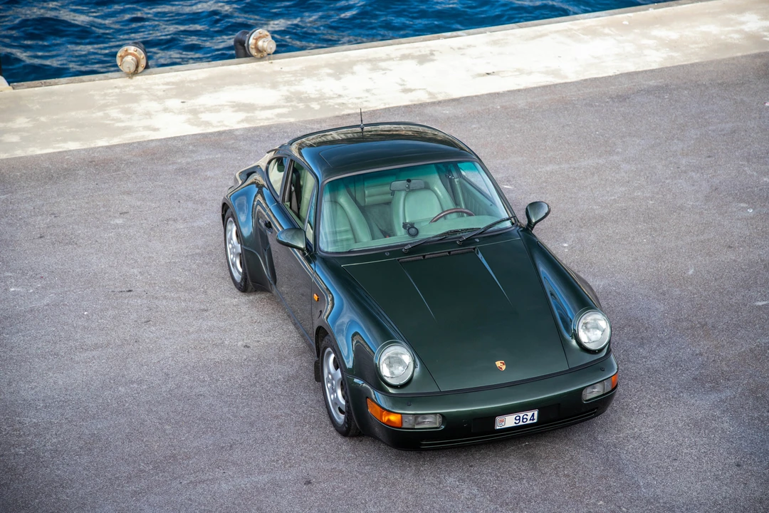 1993 Porsche 964 Carrera 4 - Image 11 of 31