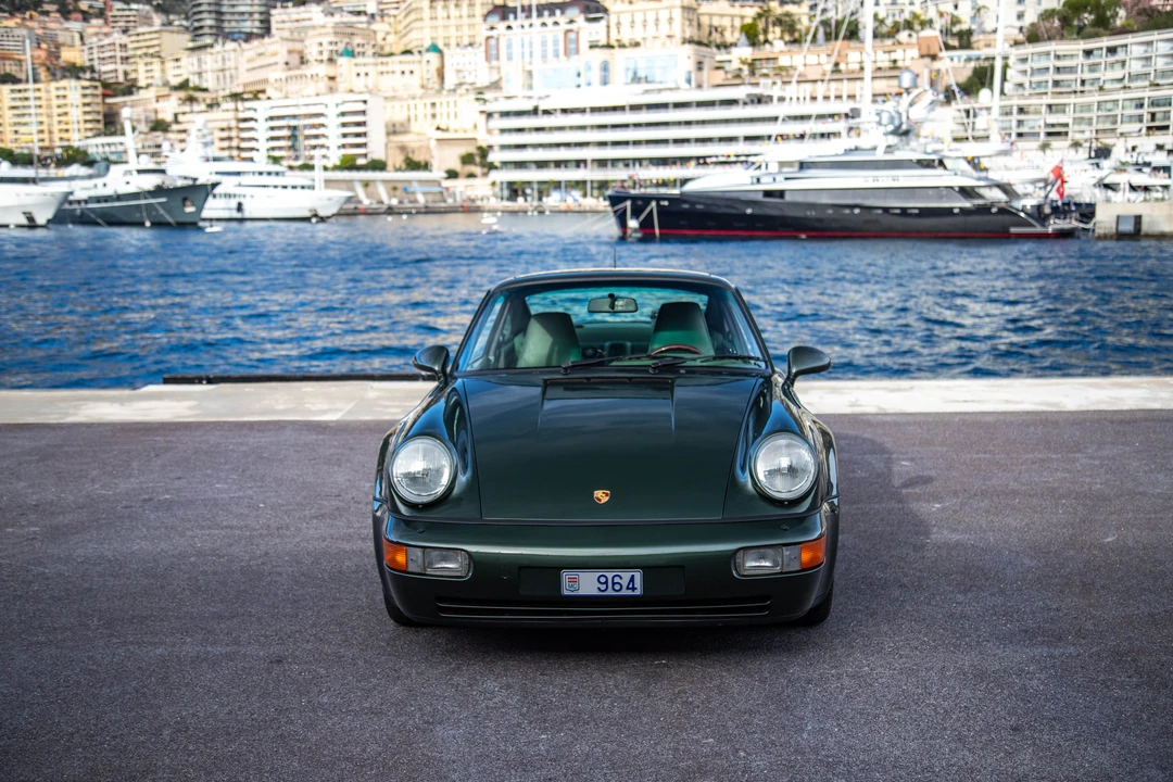 1993 Porsche 964 Carrera 4 - Image 27 of 31
