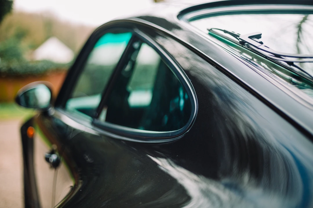 1993 Porsche 964 Turbo - Image 30 of 31